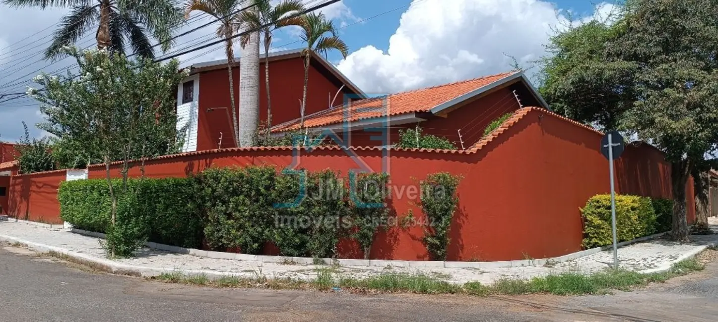 Casa com 3 quartos à venda, 436m2 em Jardim Shangri-lá, Itapetininga - SP - imagem 2 Foto 2 de Casa com 3 quartos à venda, 436m2 em Jardim Shangri-lá, Itapetininga - SP