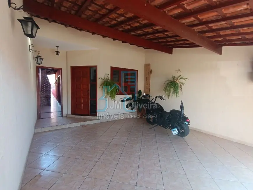 Foto 1 de Casa com 3 quartos à venda, 130m2 em Jardim Bela Vista, Itapetininga - SP