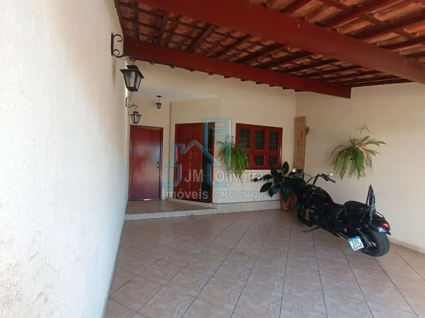 Foto 3 de Casa com 3 quartos à venda, 130m2 em Jardim Bela Vista, Itapetininga - SP