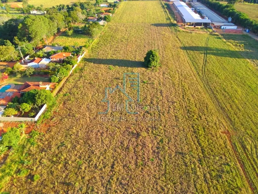 Foto 1 de Terreno / Lote à venda, 14725m2 em Campina Do Monte Alegre - SP