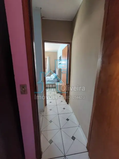 Casa com 2 quartos à venda, 195m2 em Vila Mazzei, Itapetininga - SP - imagem 6 Foto 6 de Casa com 2 quartos à venda, 195m2 em Vila Mazzei, Itapetininga - SP
