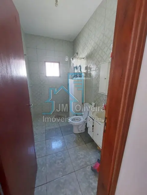 Casa com 2 quartos à venda, 195m2 em Vila Mazzei, Itapetininga - SP - imagem 3 Foto 3 de Casa com 2 quartos à venda, 195m2 em Vila Mazzei, Itapetininga - SP