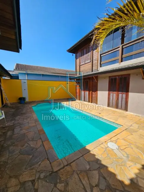 Foto 2 de Casa com 3 quartos à venda, 223m2 em Jardim Fogaça, Itapetininga - SP