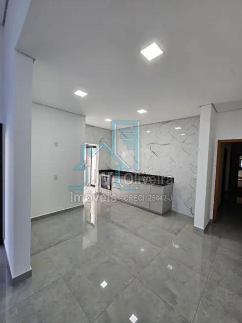 Casa de Condomínio com 3 quartos à venda, 131m2 em Vila Progresso, Itapetininga - SP - imagem 4 Foto 4 de Casa de Condomínio com 3 quartos à venda, 131m2 em Vila Progresso, Itapetininga - SP