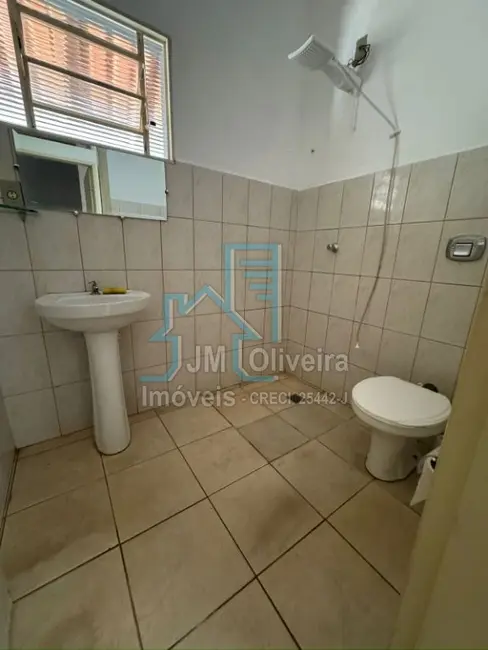 Foto 8 de Casa com 2 quartos à venda, 44m2 em Vila Mazzei, Itapetininga - SP