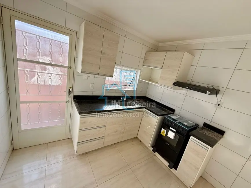 Casa com 2 quartos à venda, 78m2 em Jardim Alvorada, Itapetininga - SP - imagem 4 Foto 4 de Casa com 2 quartos à venda, 78m2 em Jardim Alvorada, Itapetininga - SP