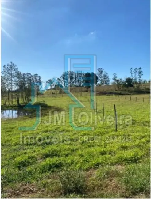 Terreno / Lote à venda, 3000m2 em Guarei - SP - imagem 4 Foto 4 de Terreno / Lote à venda, 3000m2 em Guarei - SP