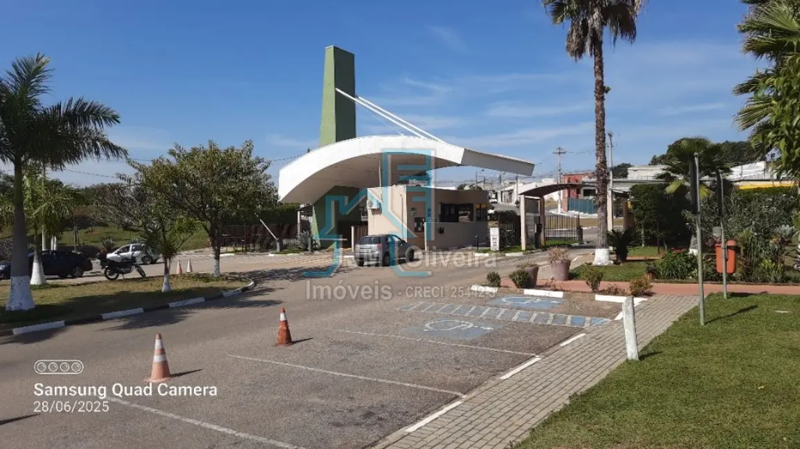 Casa de Condomínio com 3 quartos à venda, 51m2 em Vila Progresso, Itapetininga - SP - imagem 3 Foto 3 de Casa de Condomínio com 3 quartos à venda, 51m2 em Vila Progresso, Itapetininga - SP