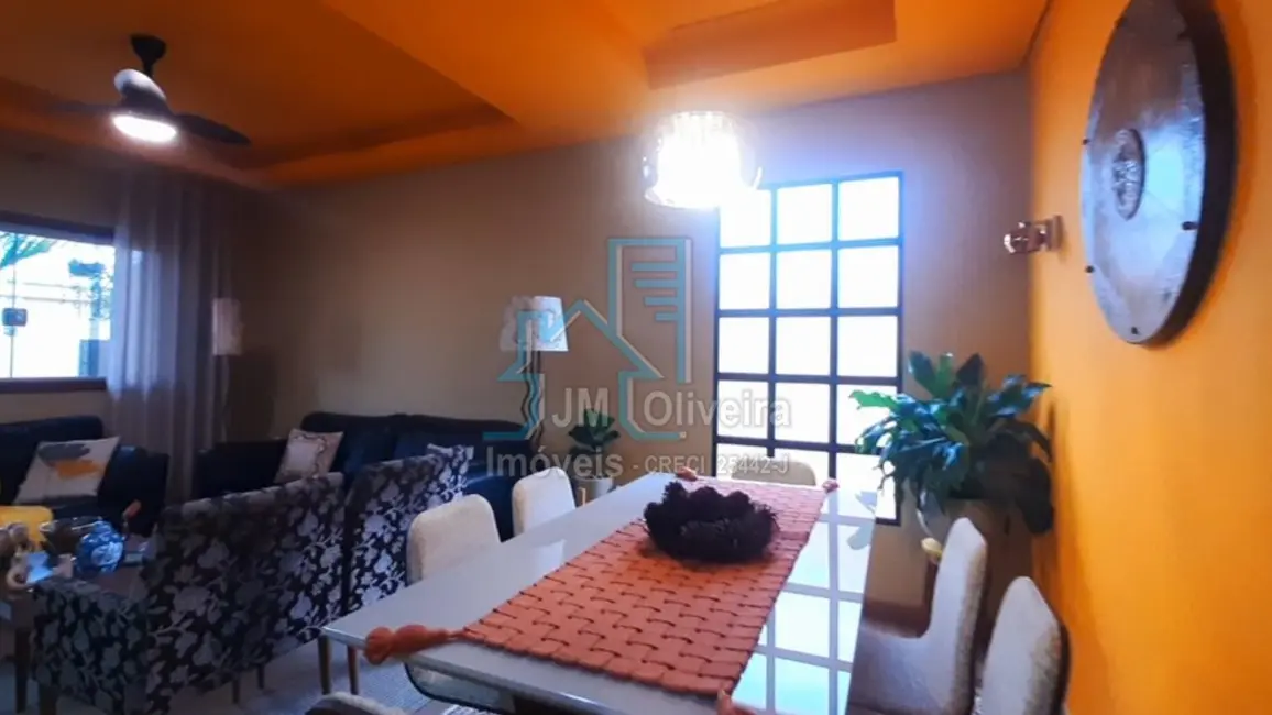 Foto 9 de Casa com 3 quartos à venda, 152m2 em Jardim Shangri-lá, Itapetininga - SP