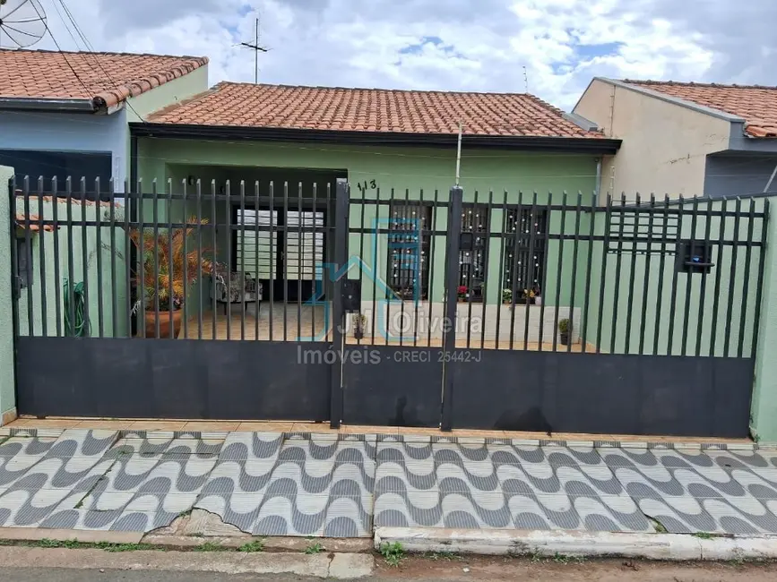 Foto 2 de Casa com 3 quartos à venda, 142m2 em Jardim Vieira de Moraes, Itapetininga - SP