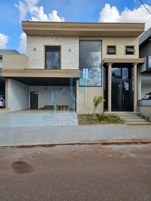 Foto 1 de Casa de Condomínio com 4 quartos à venda, 300m2 em Itapetininga - SP