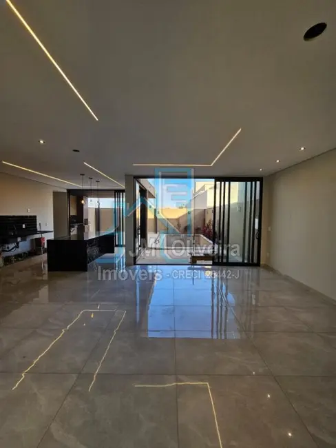 Foto 4 de Casa de Condomínio com 4 quartos à venda, 300m2 em Itapetininga - SP