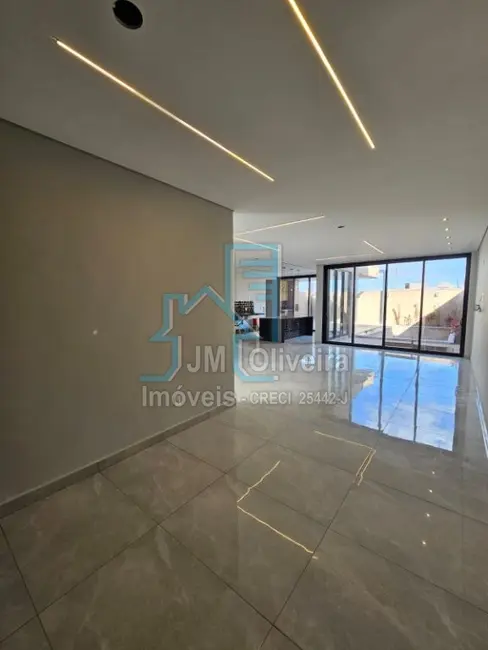 Foto 2 de Casa de Condomínio com 4 quartos à venda, 300m2 em Itapetininga - SP