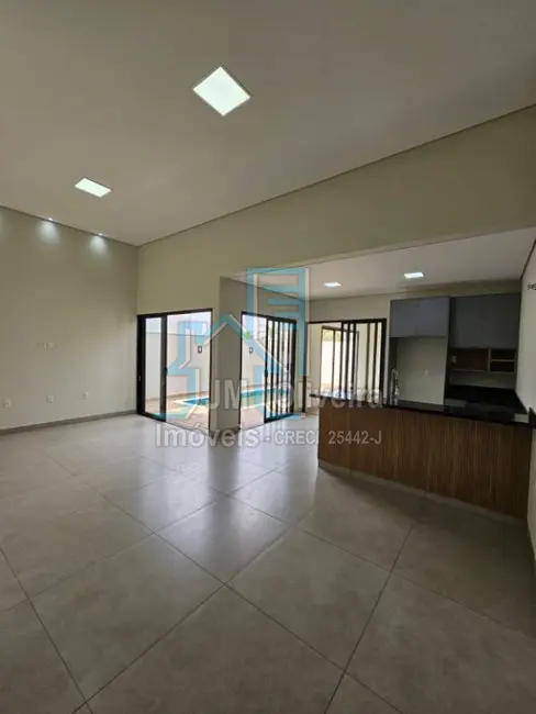 Foto 3 de Casa de Condomínio com 3 quartos à venda, 199m2 em Itapetininga - SP