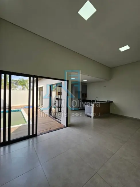 Foto 4 de Casa de Condomínio com 3 quartos à venda, 199m2 em Itapetininga - SP