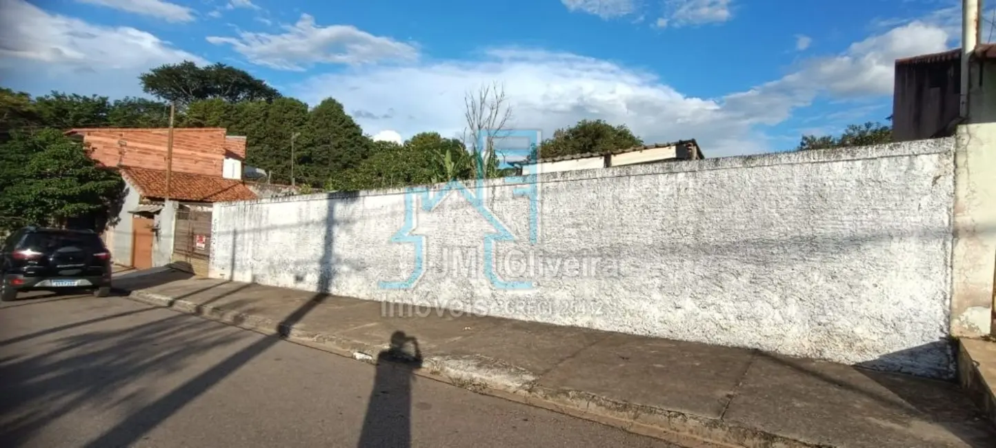 Foto 2 de Terreno / Lote à venda, 231m2 em Vila Ayres, Itapetininga - SP