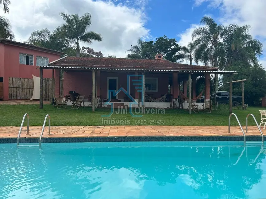 Casa com 2 quartos à venda, 380m2 em Portal da Figueira, Itapetininga - SP - imagem 1 Foto 1 de Casa com 2 quartos à venda, 380m2 em Portal da Figueira, Itapetininga - SP