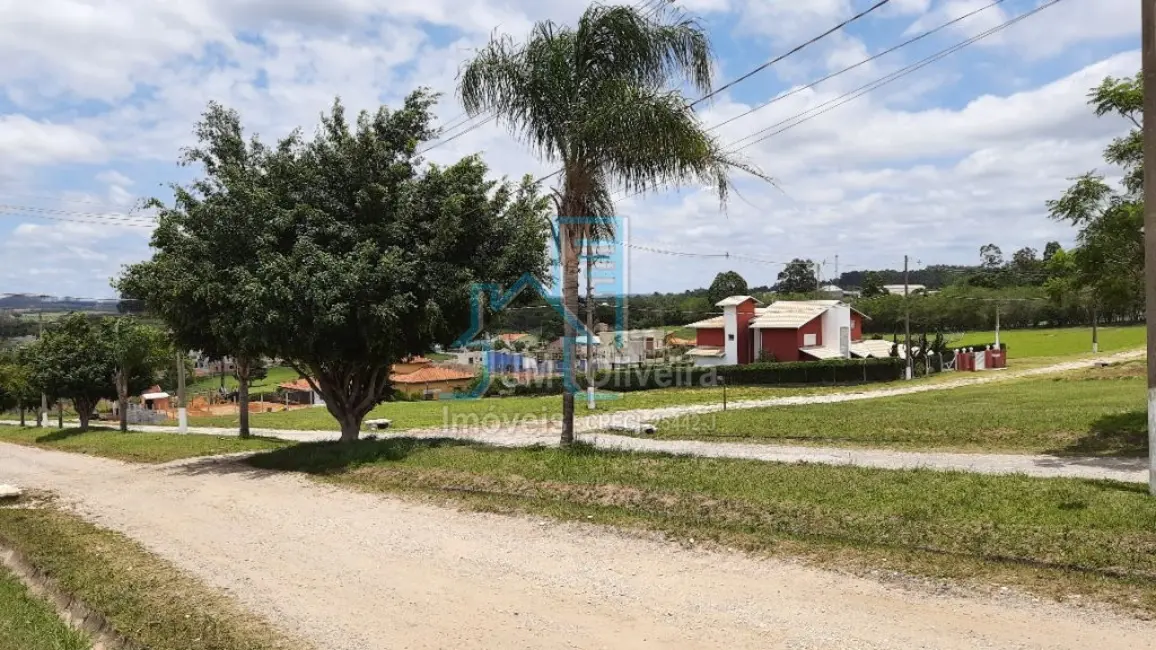 Foto 6 de Terreno / Lote à venda, 1000m2 em Alambari - SP