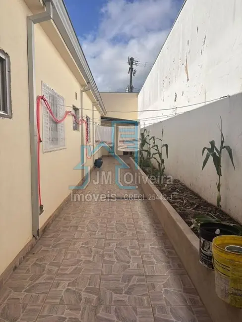 Casa com 2 quartos à venda, 120m2 em Morada do Sol, Itapetininga - SP - imagem 3 Foto 3 de Casa com 2 quartos à venda, 120m2 em Morada do Sol, Itapetininga - SP