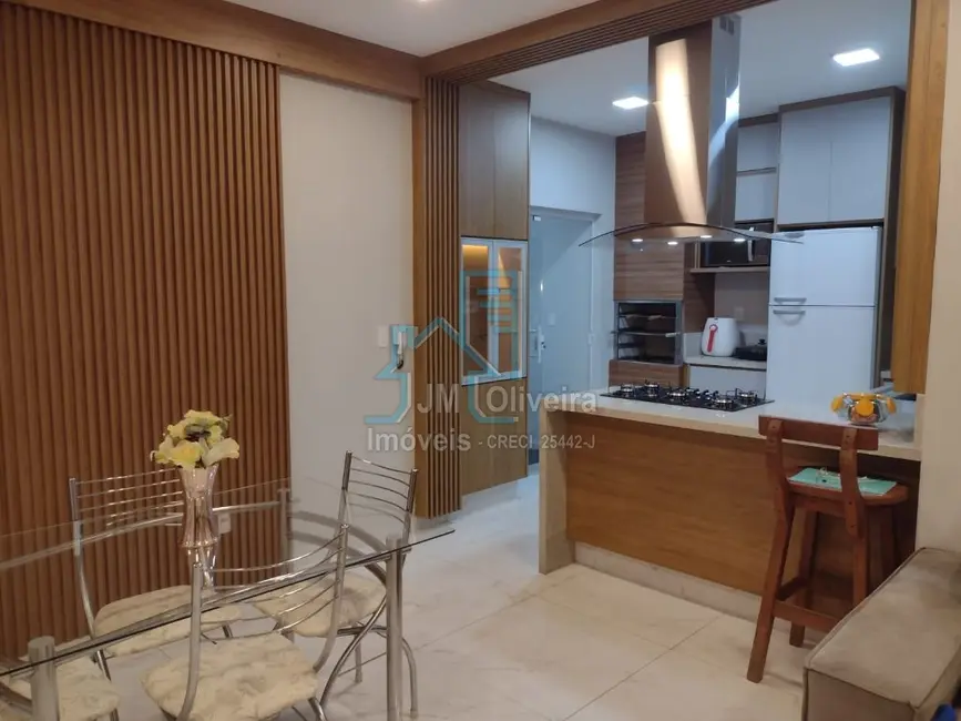 Casa com 3 quartos à venda, 138m2 em Vila Rosa, Itapetininga - SP - imagem 4 Foto 4 de Casa com 3 quartos à venda, 138m2 em Vila Rosa, Itapetininga - SP