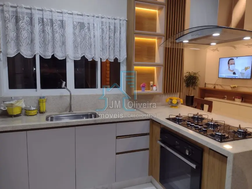 Casa com 3 quartos à venda, 138m2 em Vila Rosa, Itapetininga - SP - imagem 5 Foto 5 de Casa com 3 quartos à venda, 138m2 em Vila Rosa, Itapetininga - SP