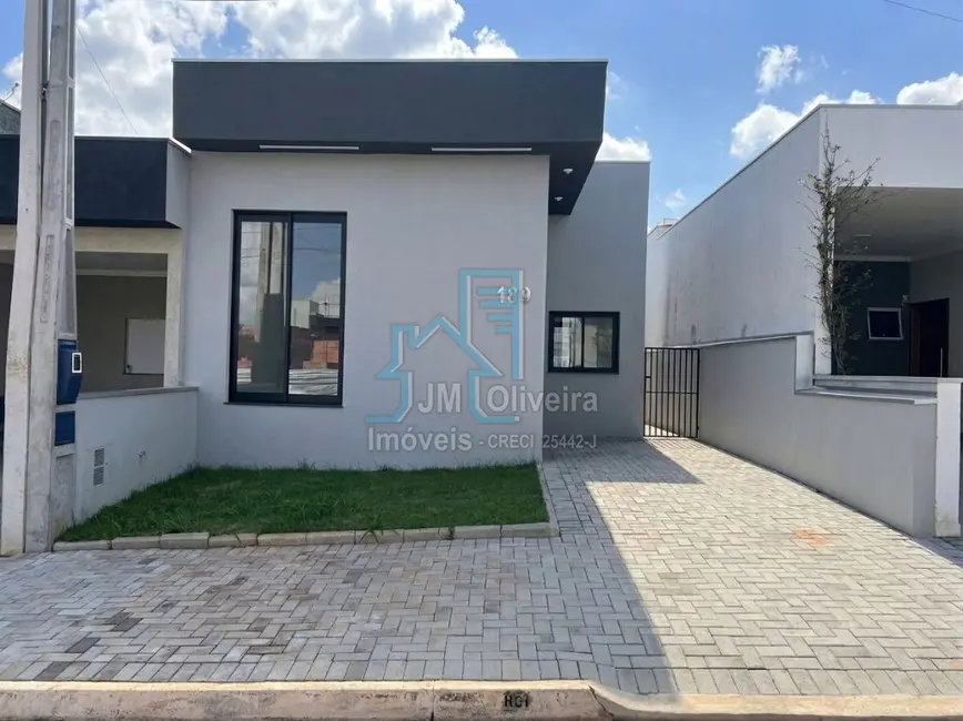 Foto 1 de Casa de Condomínio com 2 quartos à venda, 90m2 em Itapetininga - SP