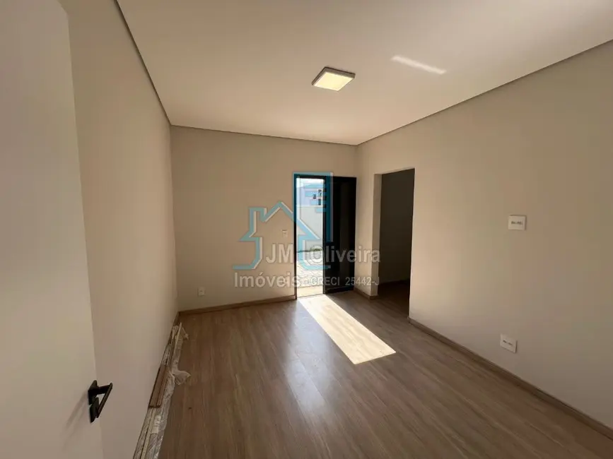 Foto 9 de Casa de Condomínio com 2 quartos à venda, 90m2 em Itapetininga - SP