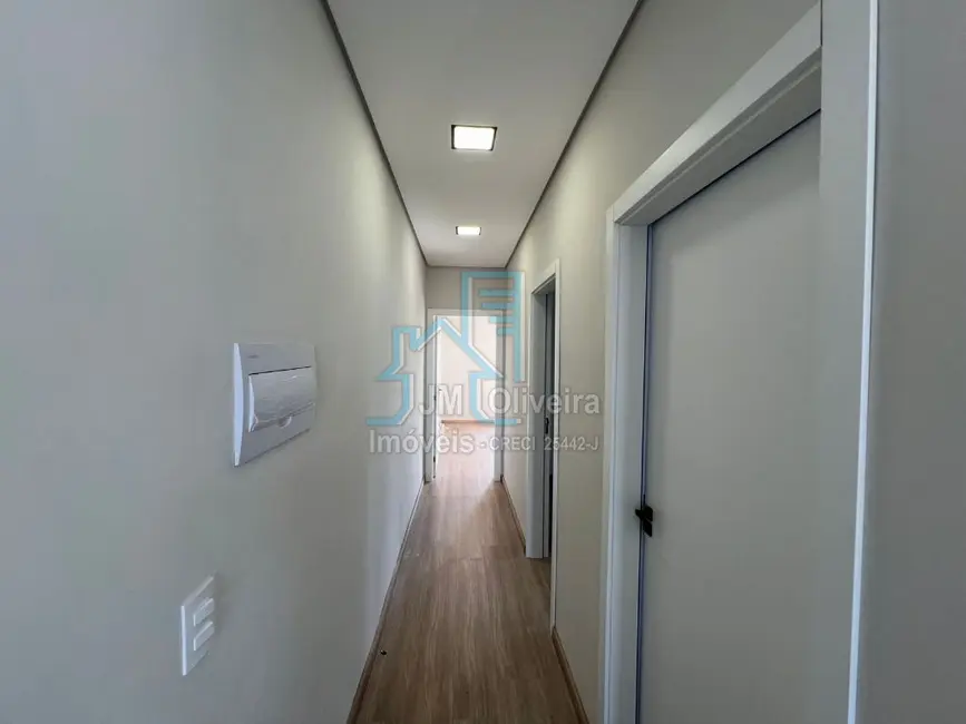 Foto 6 de Casa de Condomínio com 2 quartos à venda, 90m2 em Itapetininga - SP