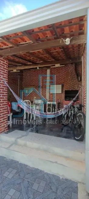 Casa com 2 quartos à venda, 100m2 em Vila Nastri, Itapetininga - SP - imagem 6 Foto 6 de Casa com 2 quartos à venda, 100m2 em Vila Nastri, Itapetininga - SP