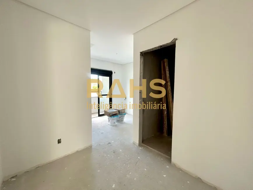 Apartamento com 3 quartos à venda, 191m2 em América, Joinville - SC - imagem 8 Foto 8 de Apartamento com 3 quartos à venda, 191m2 em América, Joinville - SC