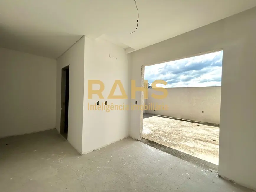 Apartamento com 3 quartos à venda, 191m2 em América, Joinville - SC - imagem 5 Foto 5 de Apartamento com 3 quartos à venda, 191m2 em América, Joinville - SC