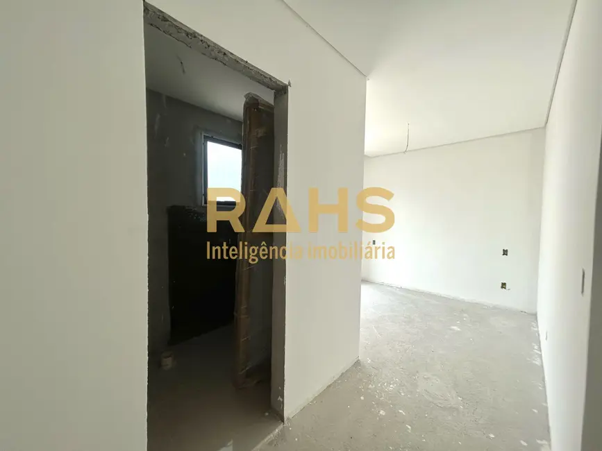 Apartamento com 3 quartos à venda, 191m2 em América, Joinville - SC - imagem 4 Foto 4 de Apartamento com 3 quartos à venda, 191m2 em América, Joinville - SC