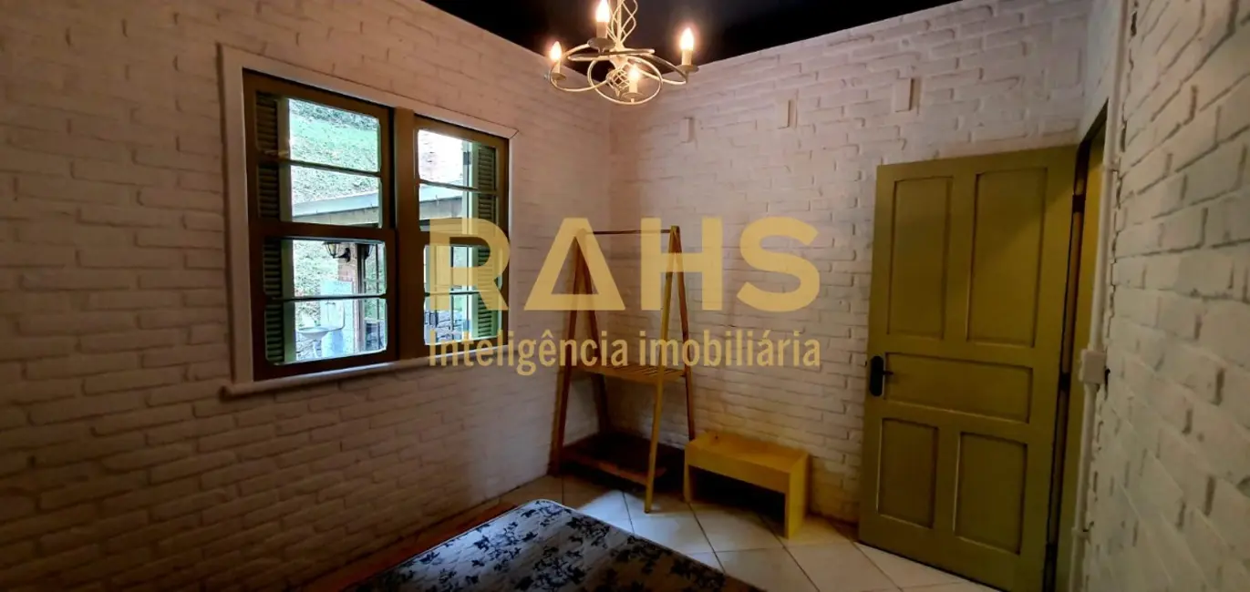 Foto 8 de Chácara com 4 quartos à venda, 250m2 em Pirabeiraba (Pirabeiraba), Joinville - SC