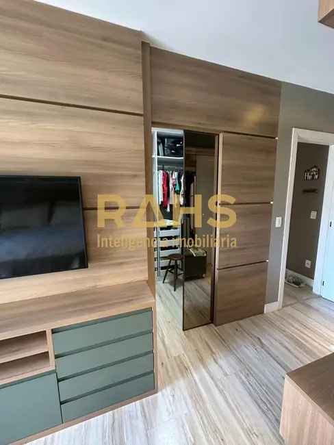 Foto 9 de Apartamento com 3 quartos à venda, 162m2 em Centro, Joinville - SC