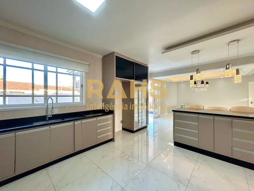 Foto 9 de Casa de Condomínio com 5 quartos à venda, 388m2 em Glória, Joinville - SC