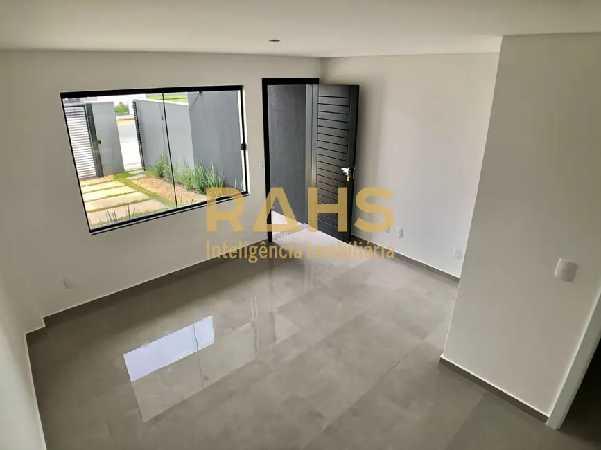 Foto 8 de Casa com 2 quartos à venda, 81m2 em Glória, Joinville - SC