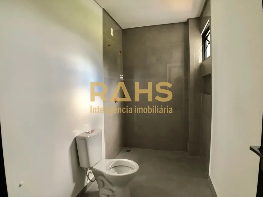 Foto 5 de Casa com 3 quartos à venda, 160m2 em Glória, Joinville - SC