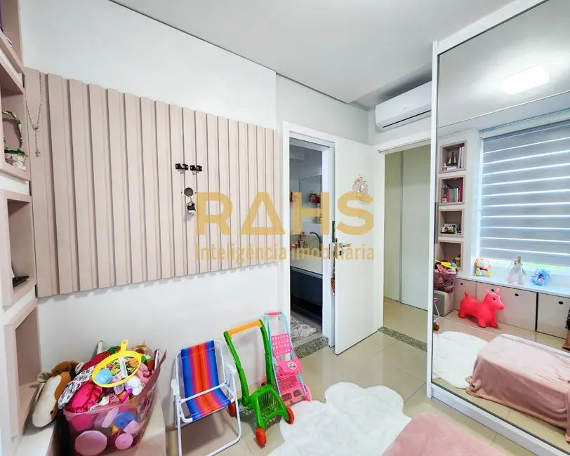 Foto 7 de Apartamento com 3 quartos à venda, 125m2 em Centro, Balneario Picarras - SC