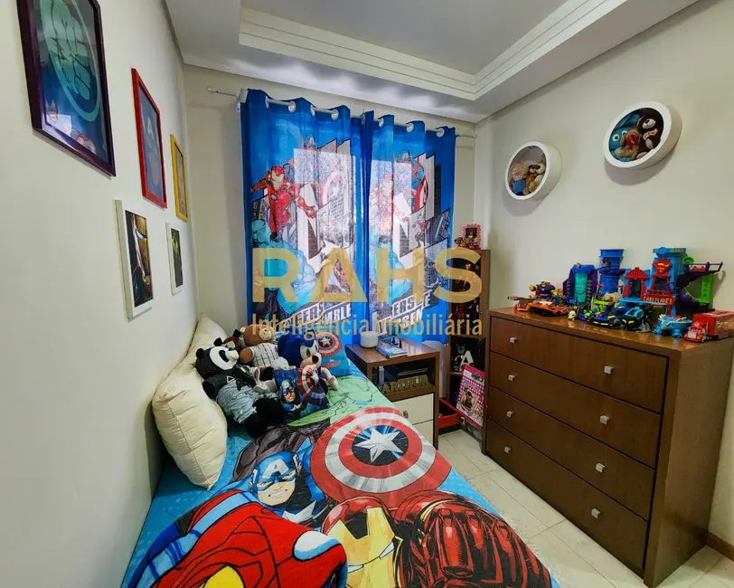 Foto 6 de Apartamento com 2 quartos à venda, 64m2 em Santo Antônio, Joinville - SC