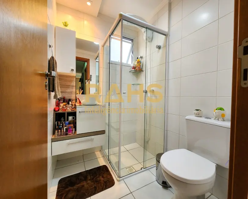 Foto 7 de Apartamento com 2 quartos à venda, 64m2 em Santo Antônio, Joinville - SC