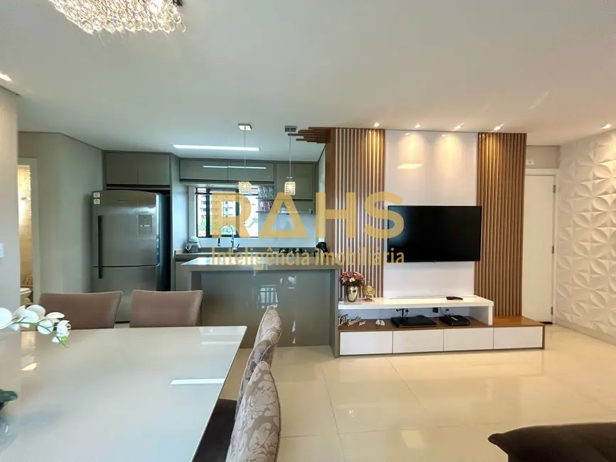 Foto 5 de Apartamento com 3 quartos à venda, 92m2 em Saguaçu, Joinville - SC