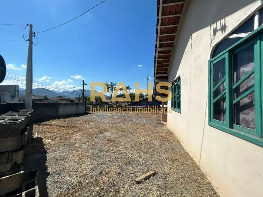 Foto 22 de Terreno / Lote à venda em Vila Nova, Joinville - SC