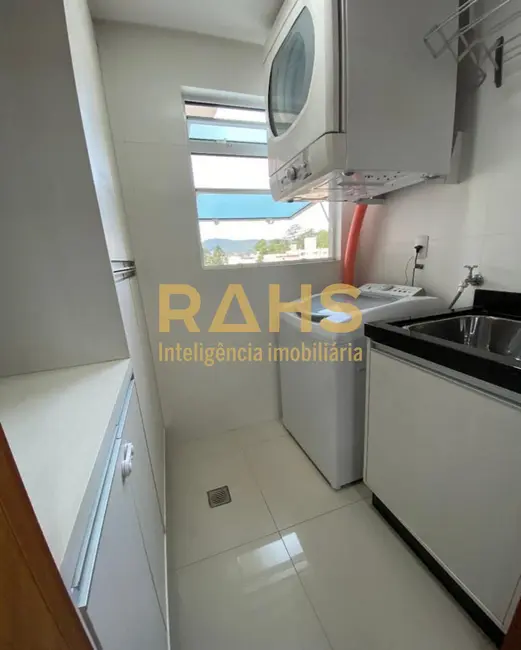 Foto 7 de Apartamento com 2 quartos à venda, 71m2 em Santo Antônio, Joinville - SC