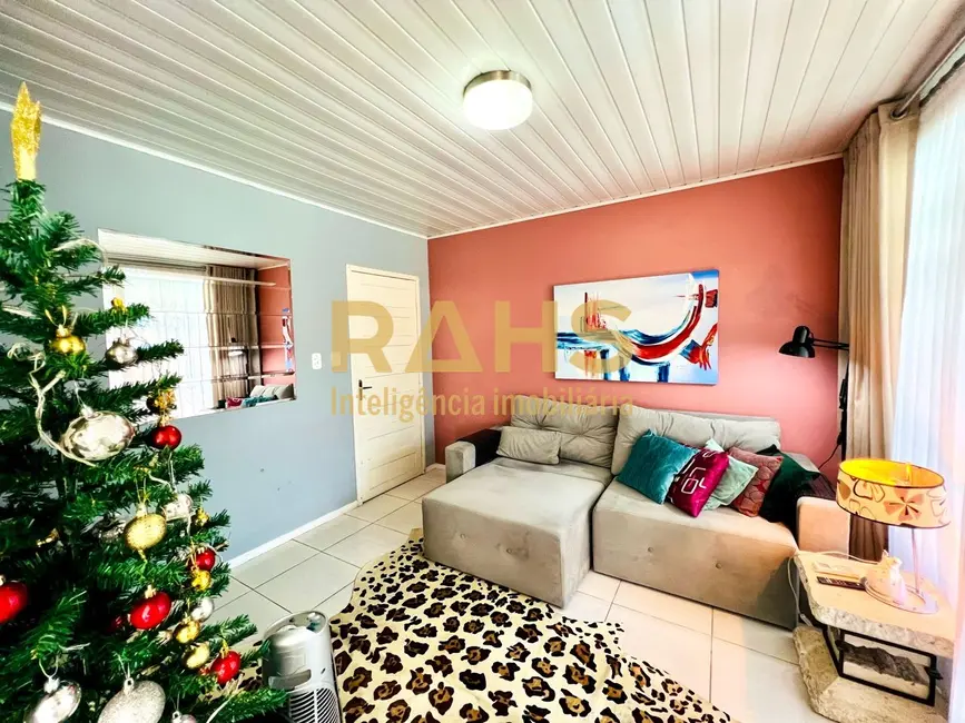 Foto 5 de Casa com 3 quartos à venda, 267m2 em Boa Vista, Joinville - SC