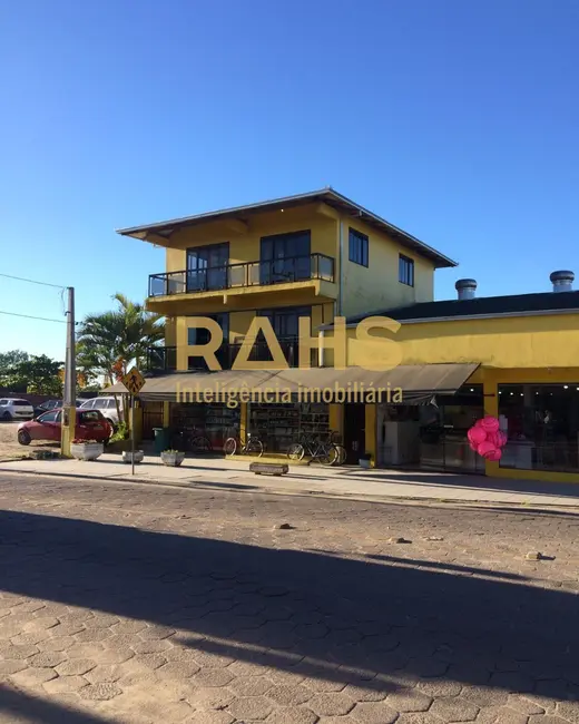 Foto 9 de Casa com 4 quartos à venda, 648m2 em Balneario Barra Do Sul - SC