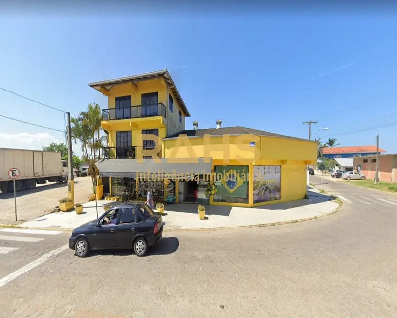 Foto 2 de Casa com 4 quartos à venda, 648m2 em Balneario Barra Do Sul - SC