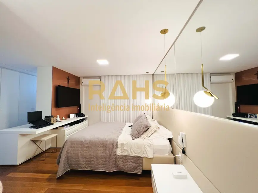 Apartamento com 3 quartos à venda, 199m2 em Atiradores, Joinville - SC - imagem 3 Foto 3 de Apartamento com 3 quartos à venda, 199m2 em Atiradores, Joinville - SC