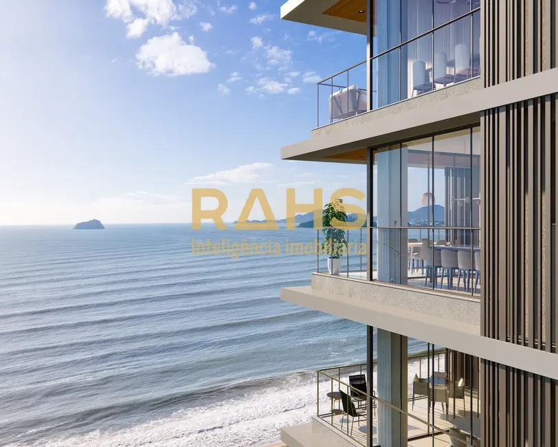 Foto 1 de Apartamento com 4 quartos à venda, 211m2 em Balneario Picarras - SC