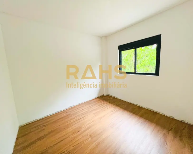 Foto 7 de Casa com 3 quartos à venda, 160m2 em Bom Retiro, Joinville - SC