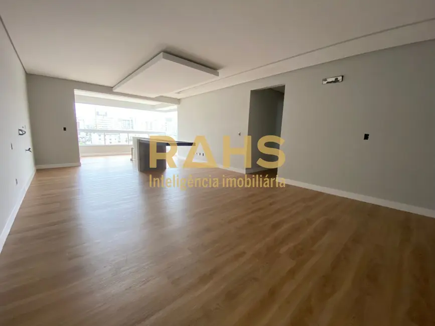 Foto 7 de Apartamento com 3 quartos à venda, 125m2 em Santo Antônio, Joinville - SC